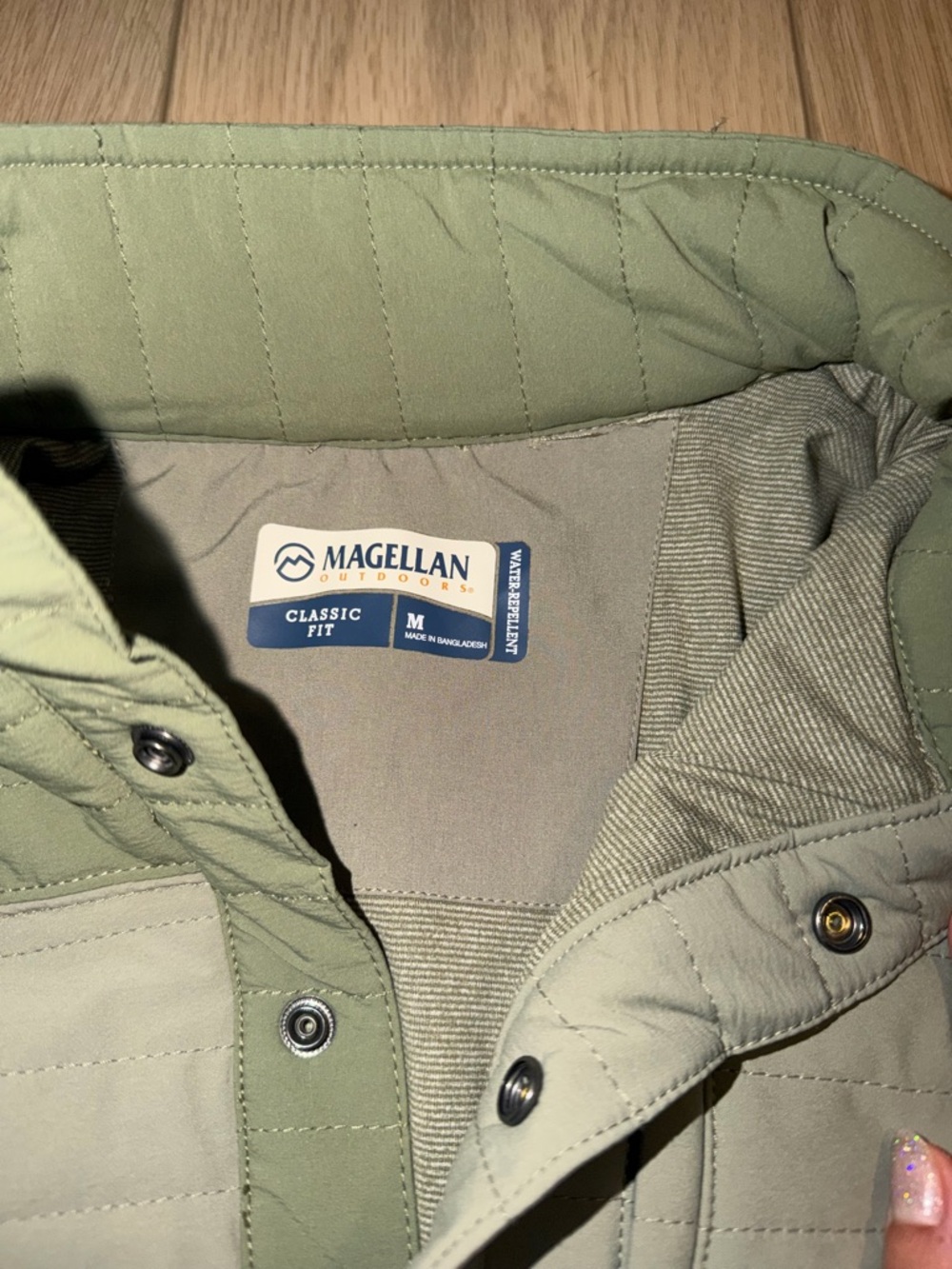 Magellan Outdoors Light Olive Green Quilted Pullover